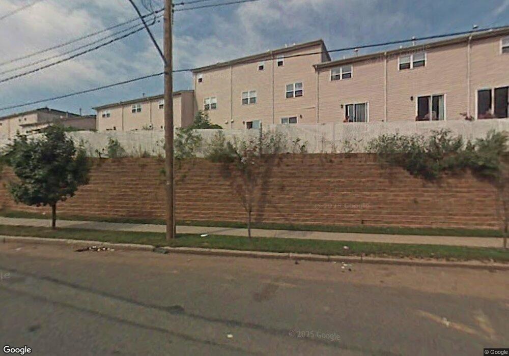 201 Skyline Dr, Staten Island, NY 10304 - photo 1