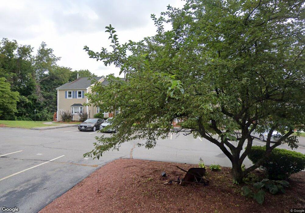 24 Charles St unit 5, Douglas, MA 01516 - photo 1