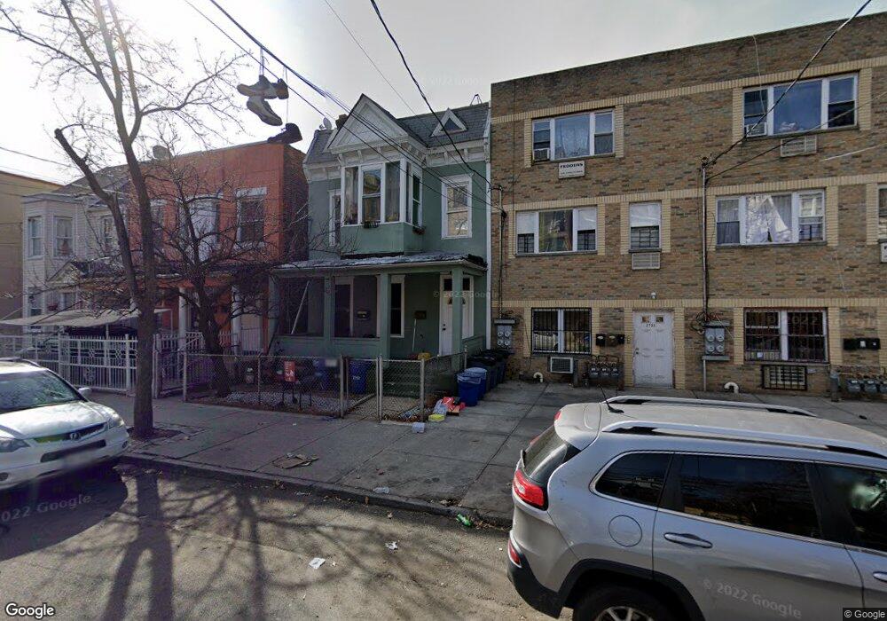 2751 Kingsbridge Terrace, Bronx, NY 10463 - photo 1