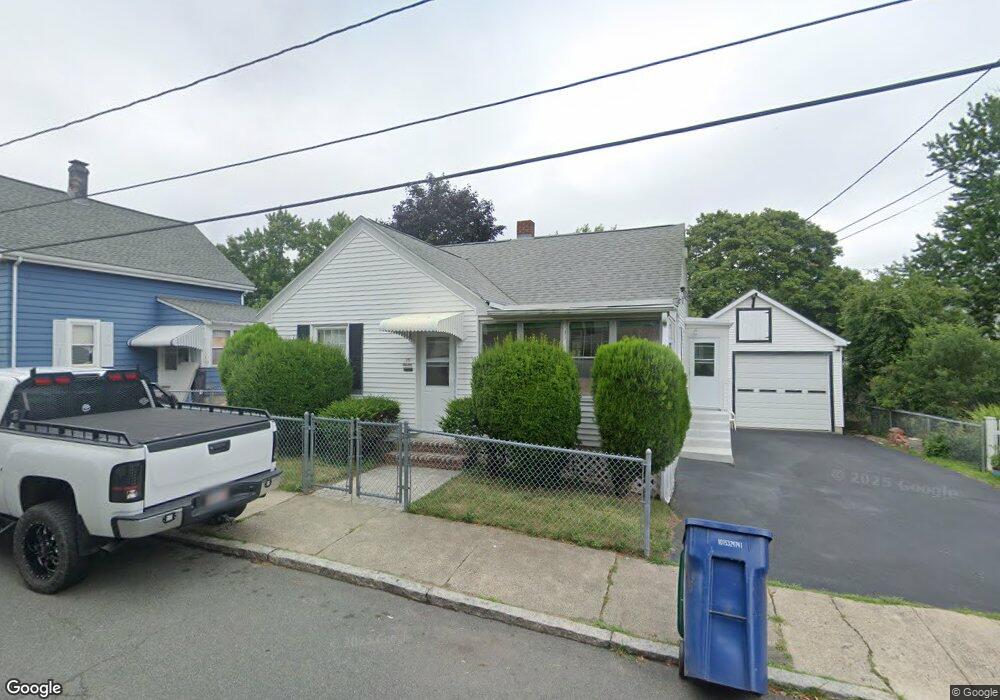 17 Wheatland St, Salem, MA 01970 - photo 1