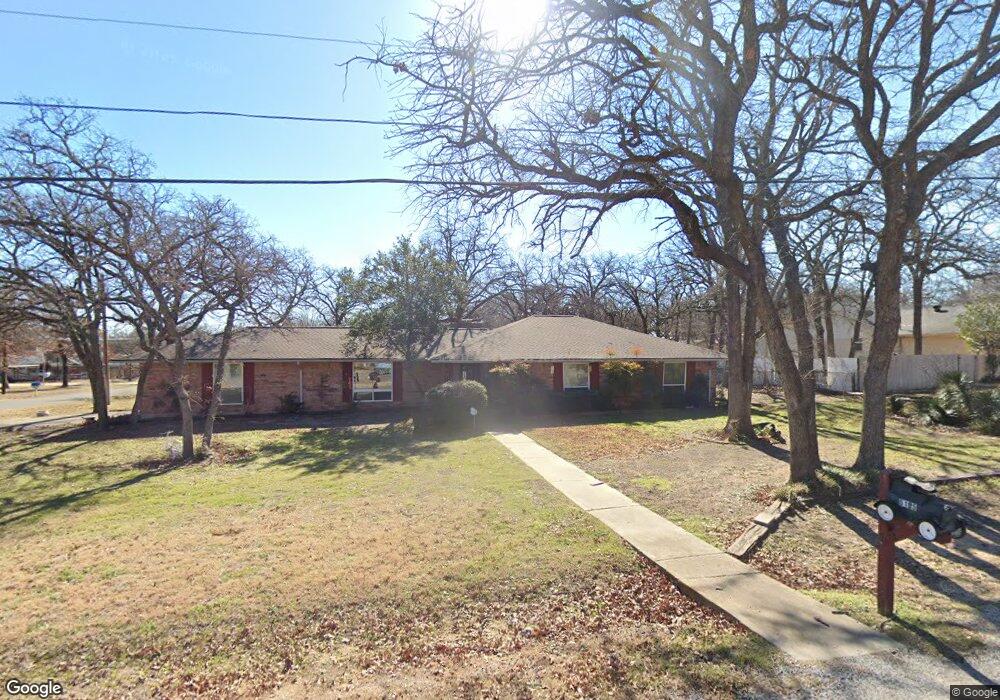 5105 N Highland Dr, Granbury, TX 76049 - photo 1