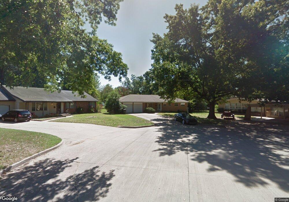 1318 N Mcfarland Place, Claremore, OK 74017 - photo 1