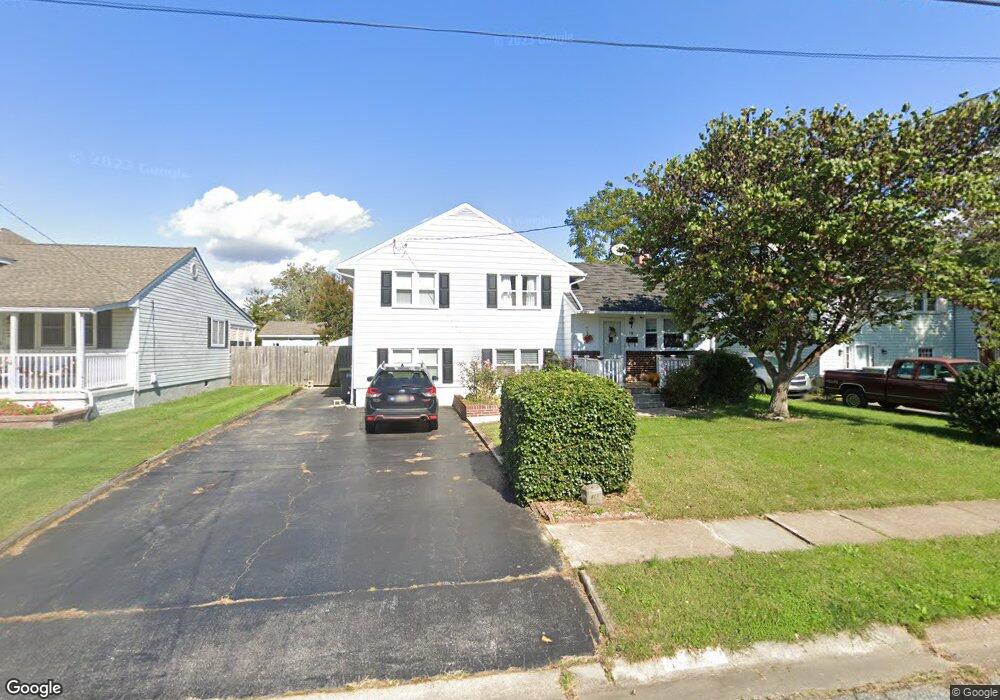 10 Center Cir, Wilmington, DE 19808 - photo 1