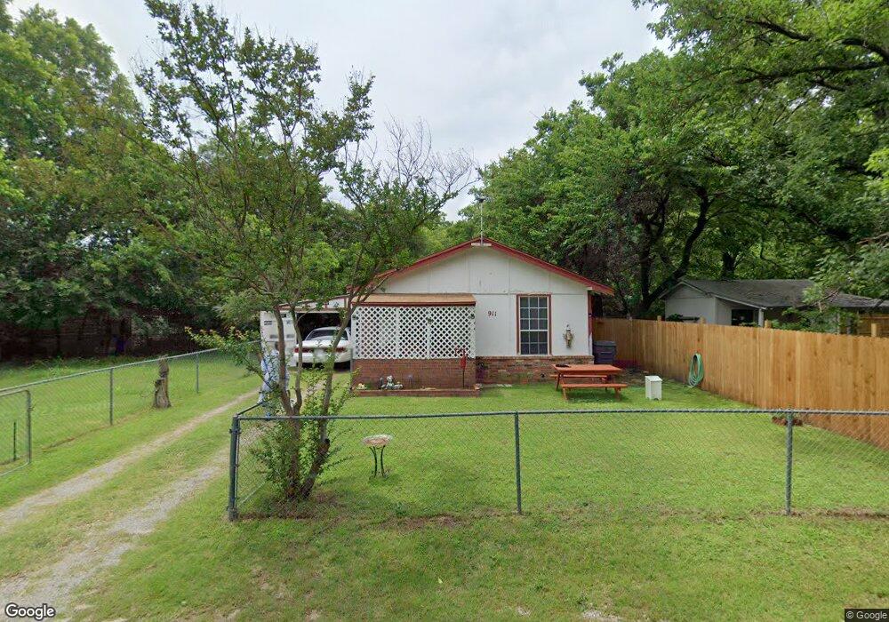 911 C St NE, Ardmore, OK 73401 - photo 1