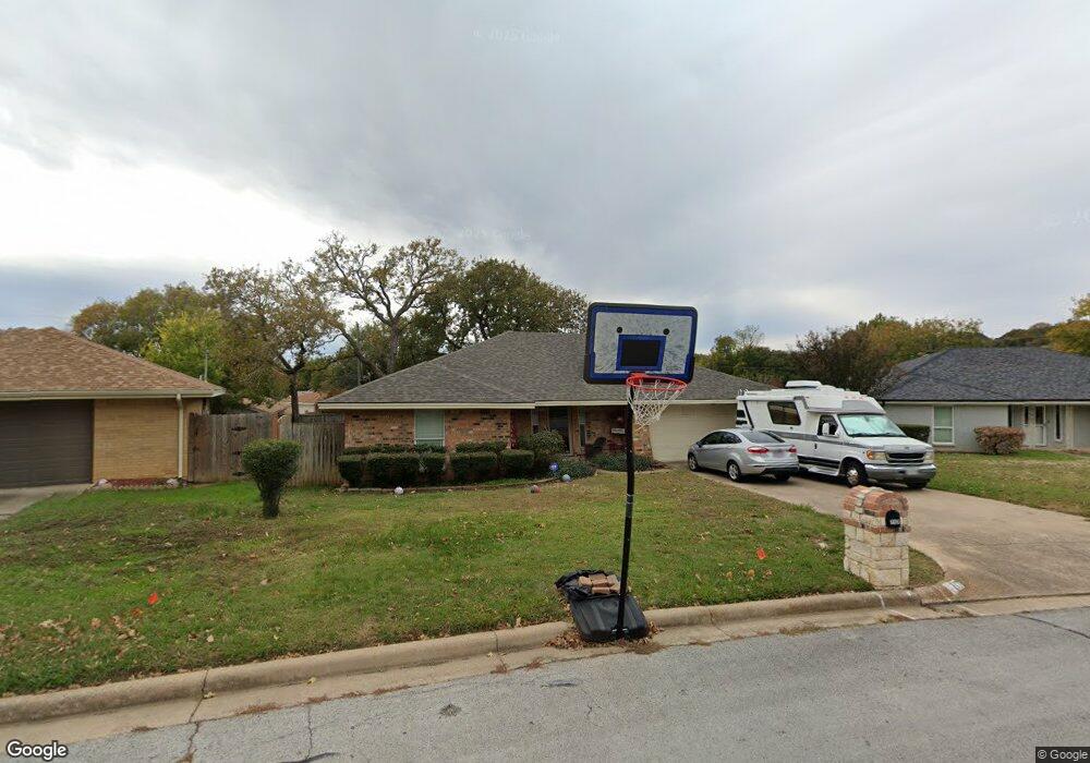 717 Ridgewood Cir, Hurst, TX 76054 - photo 1