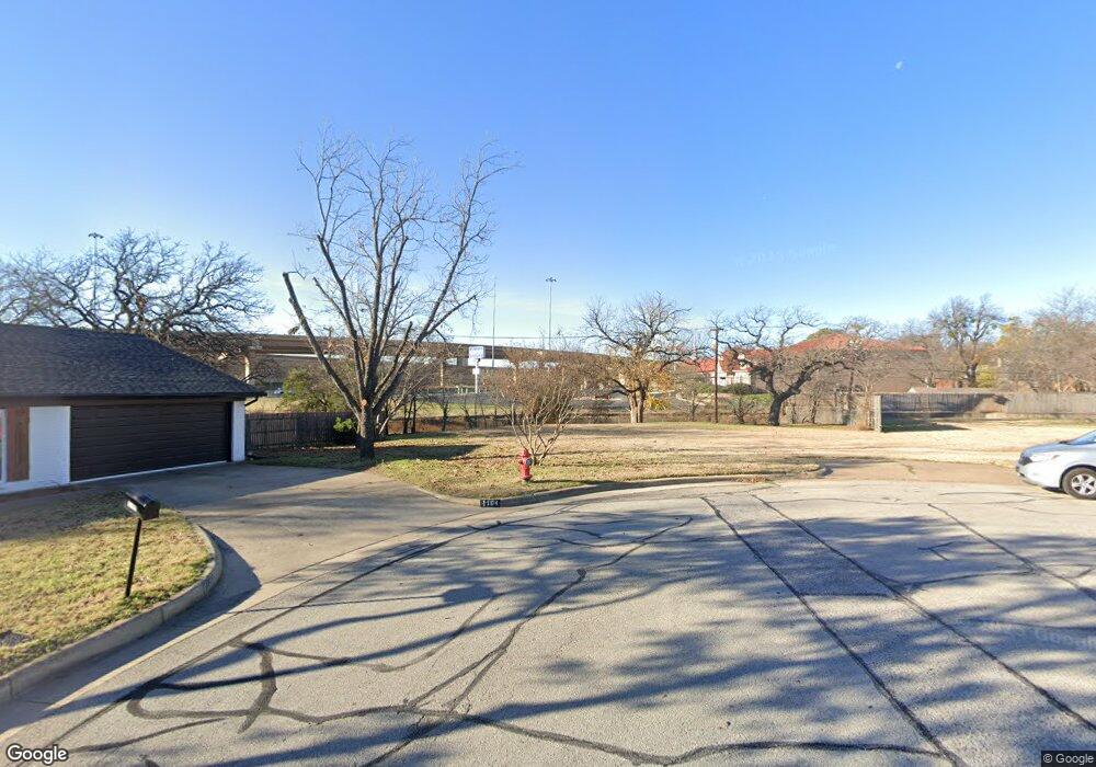 1100 Shady Oak Ct, Bedford, TX 76021 - photo 1