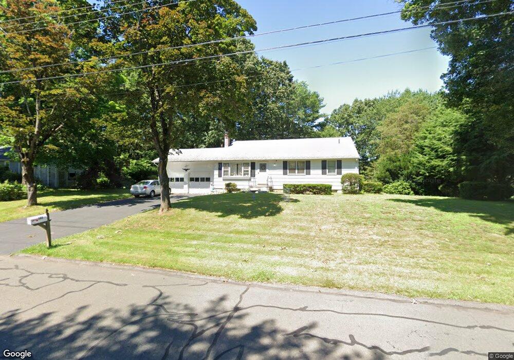 102 Overlook Dr, Windsor, CT 06095 - photo 1