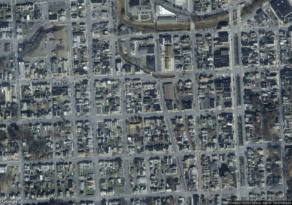 39 S 4th St, Shamokin, PA 17872 - photo 1