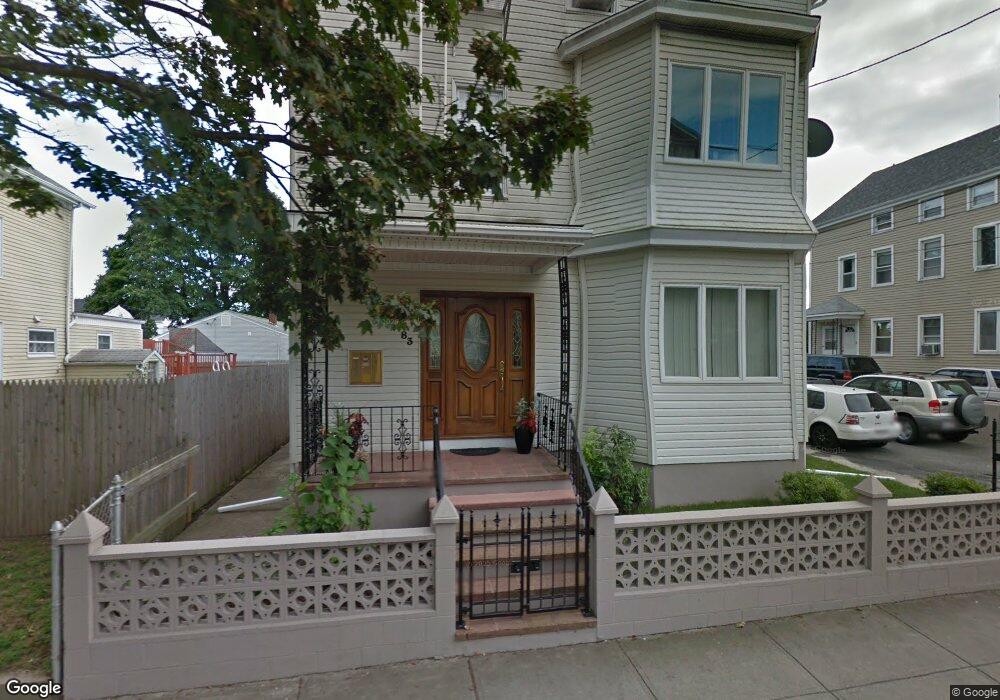 83 Warren St, Fall River, MA 02721 - photo 1