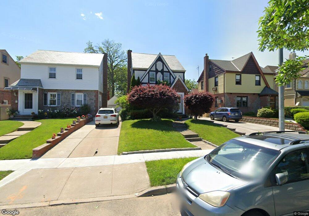 1412 146th St, Whitestone, NY 11357 - photo 1