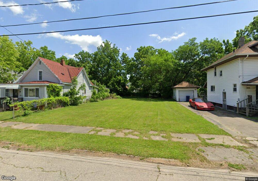 2029 Dwight Ave, Flint, MI 48503 - photo 1