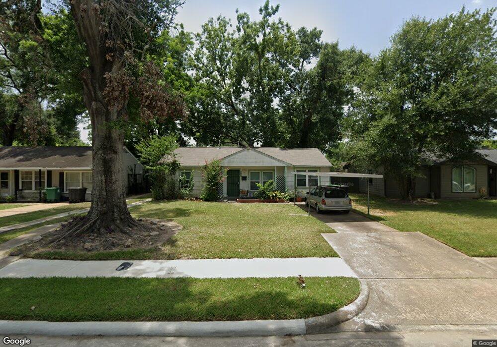 3926 Zephyr St, Houston, TX 77021 - photo 1
