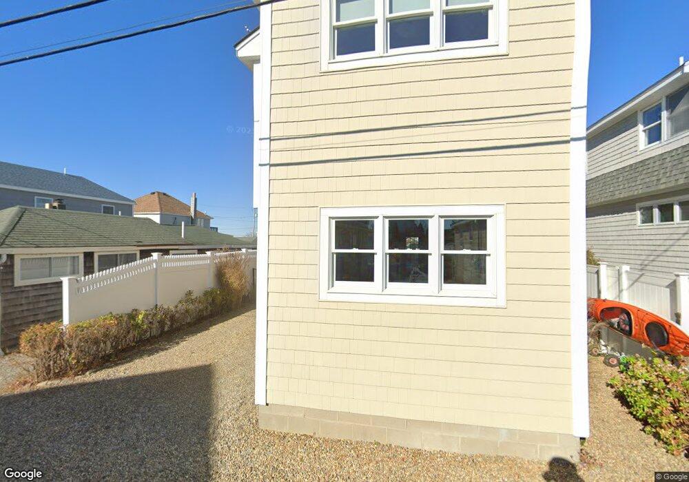 14 56th St, Newburyport, MA 01950 - photo 1