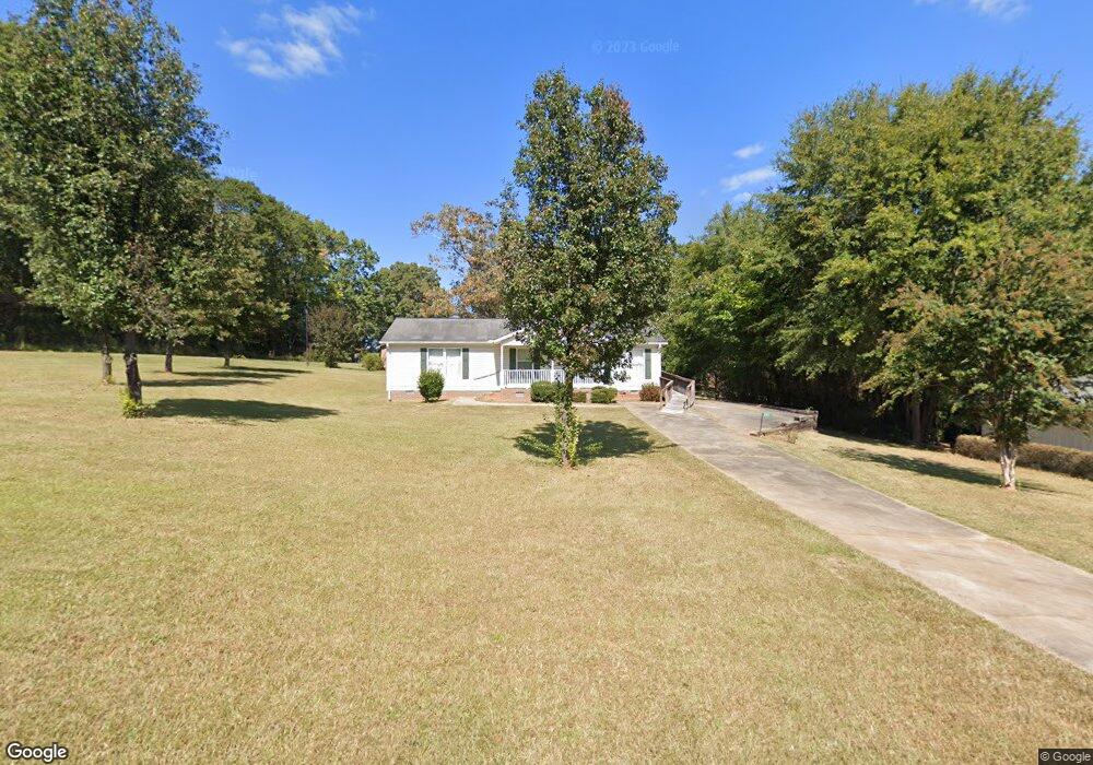 221 Todd St, Walhalla, SC 29691 - photo 1