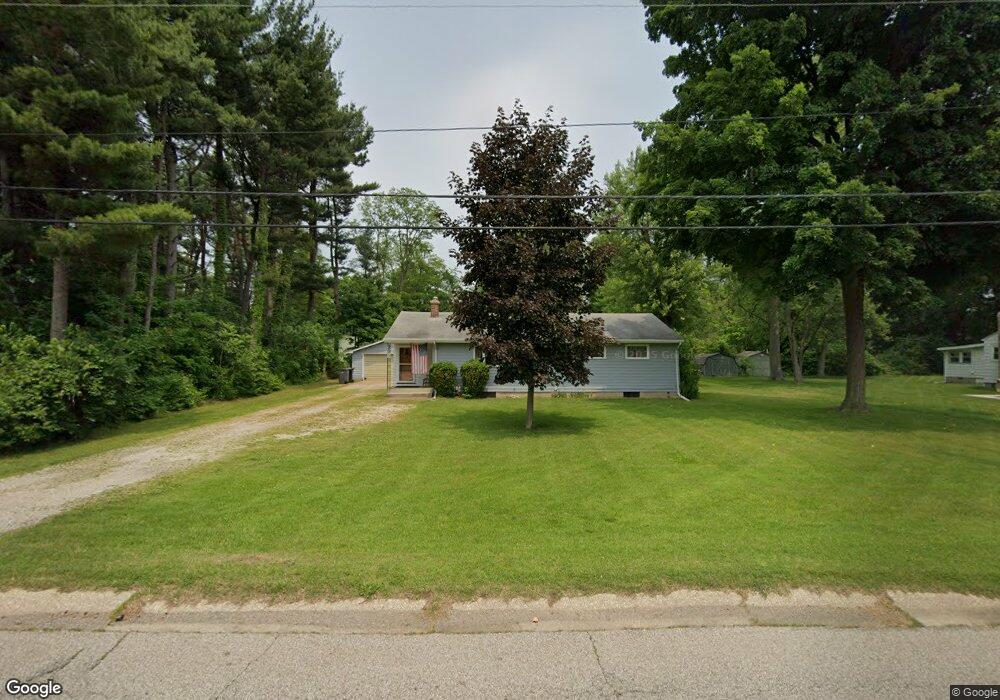 231 E Pendle St, South Bend, IN 46637 - photo 1