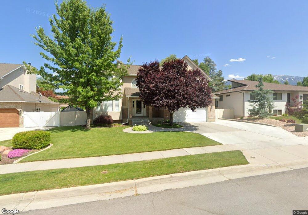 8151 Miranda Ln, Sandy, UT 84093 - photo 1