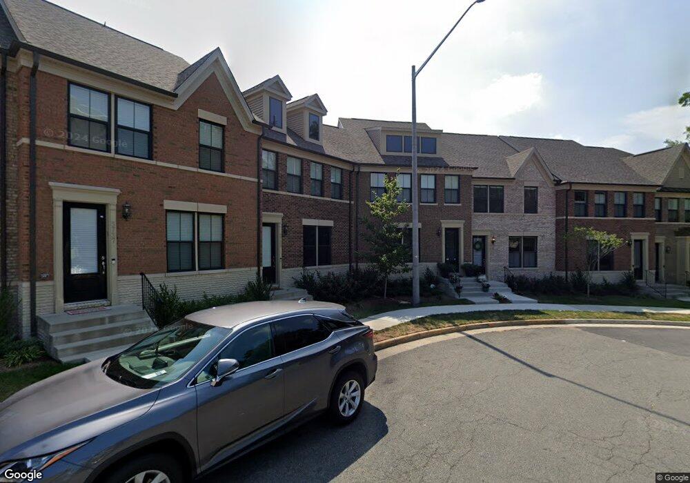 3739 Powell Ln, Falls Church, VA 22041 - photo 1