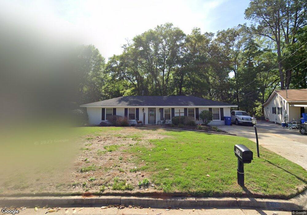 136 Lawrence St, Prattville, AL 36067 - photo 1