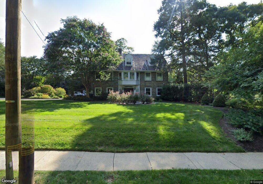330 N Swarthmore Ave, Swarthmore, PA 19081 - photo 1