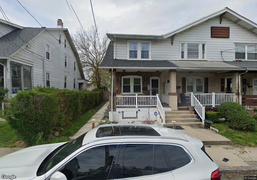 446 N Oswego St, Allentown, PA 18109 - photo 1