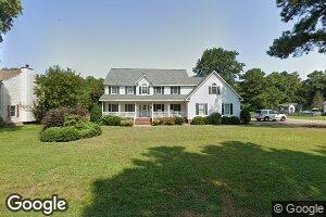 6697 Powhatan Dr, Hayes, VA 23072