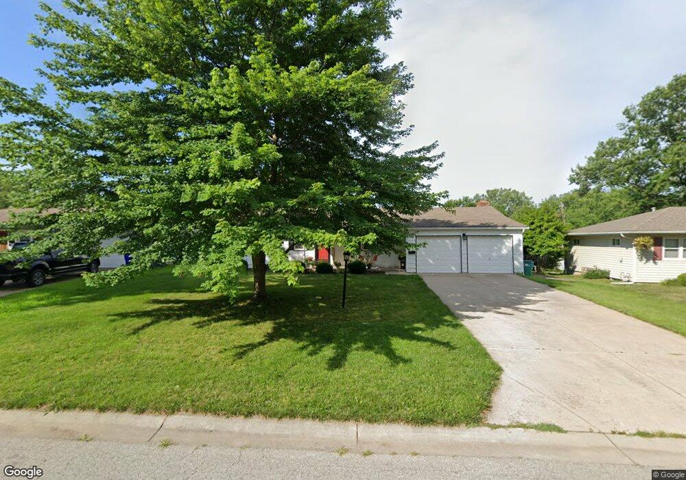 5124 Long Dr, Shawnee, KS 66216 - photo 1