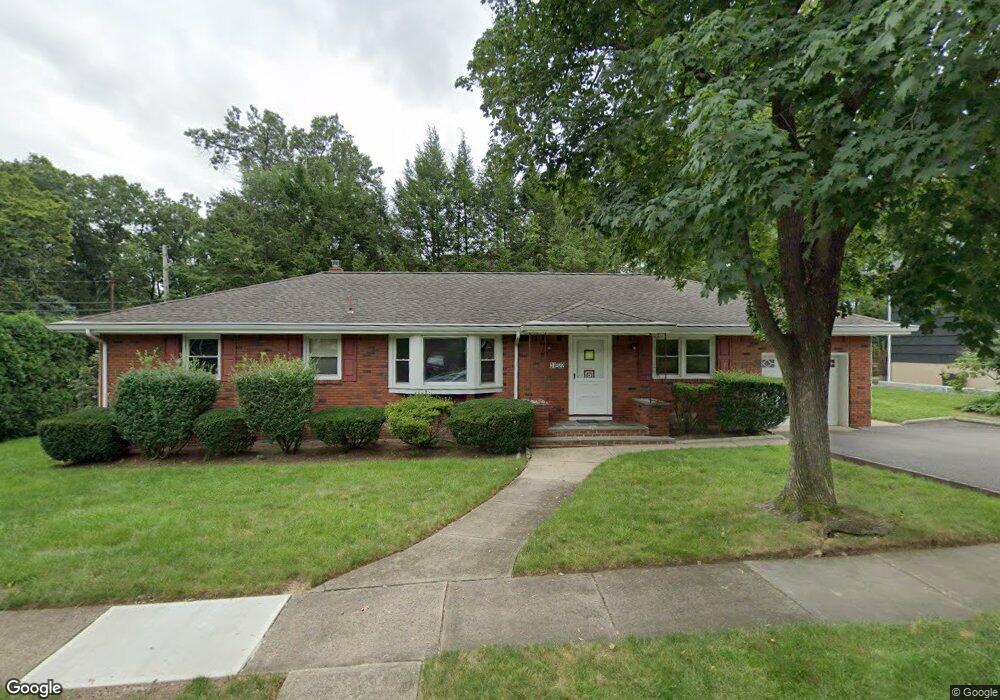 31-22 Garfield Place unit 1X, Fair Lawn, NJ 07410 - photo 1