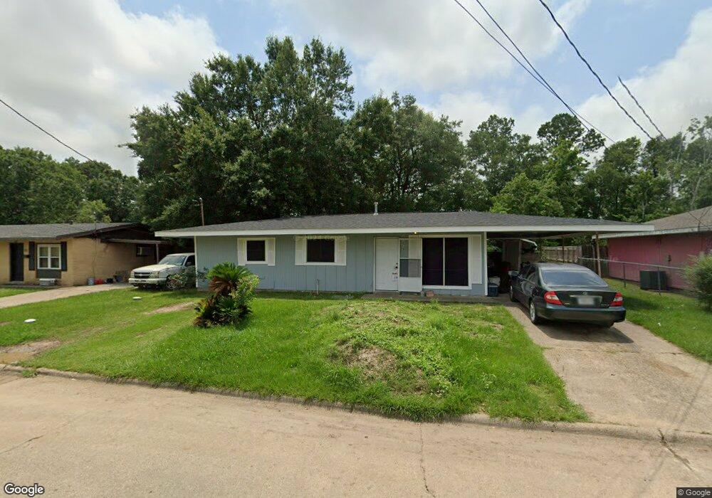 1608 Cactus Dr, Lake Charles, LA 70607 - photo 1