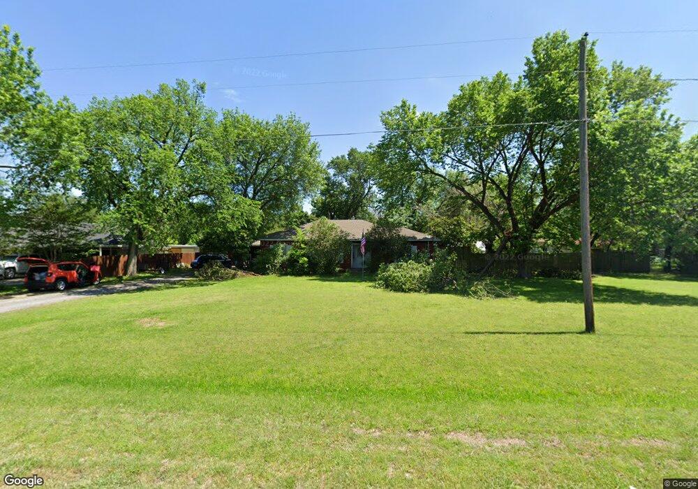 605 E Waco St, Ennis, TX 75119 - photo 1