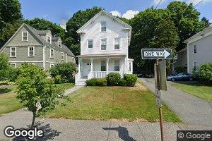 31 Pleasant St Unit 2, Newton Center, MA 02459