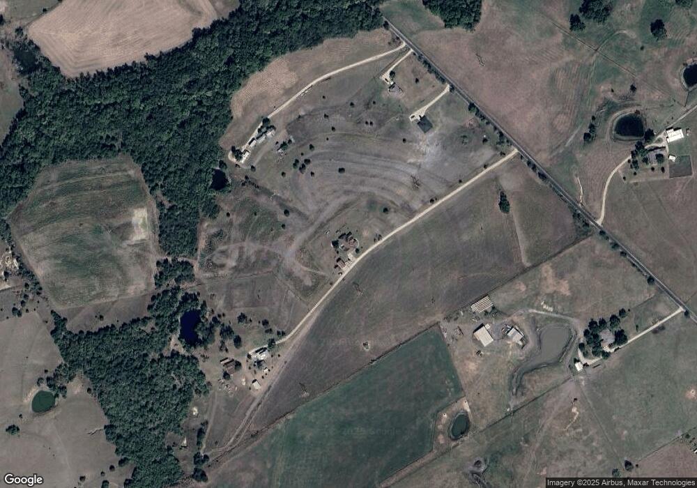 500 Lone Oak Rd, Ennis, TX 75119 - photo 1