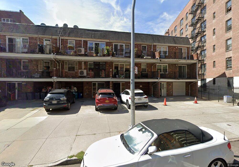 4226 Colden St, Flushing, NY 11355 - photo 1