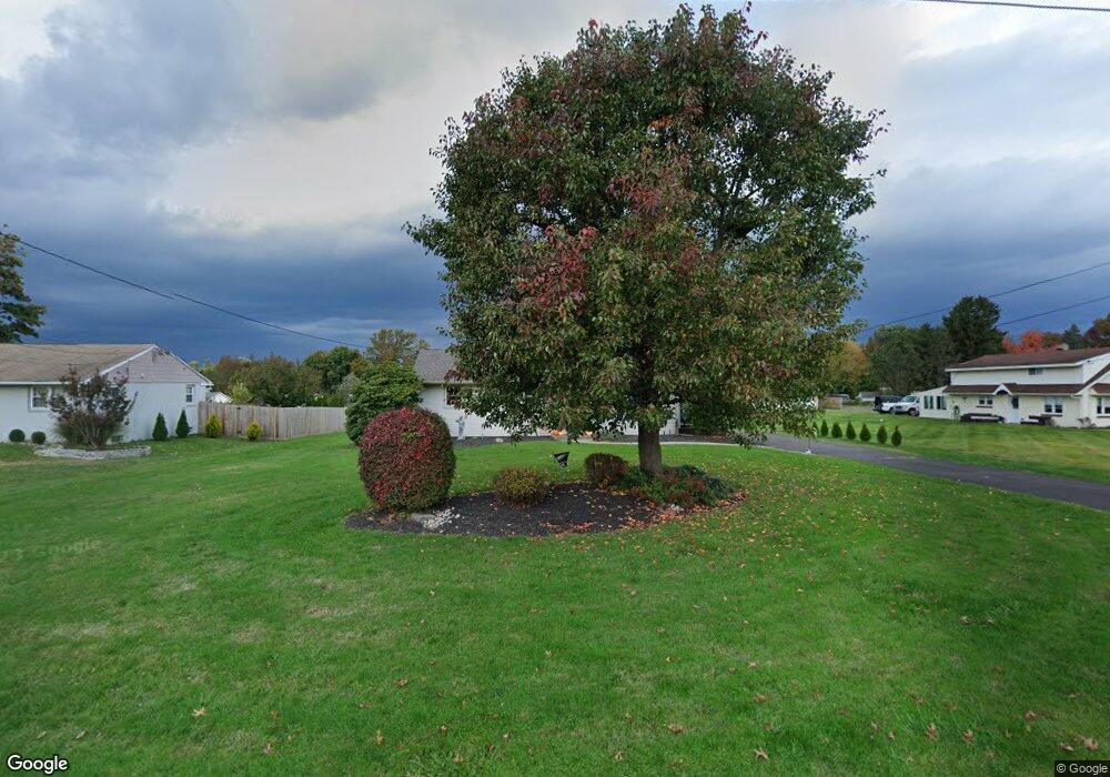 1102 Frosty Hollow Rd, Langhorne, PA 19047 - photo 1