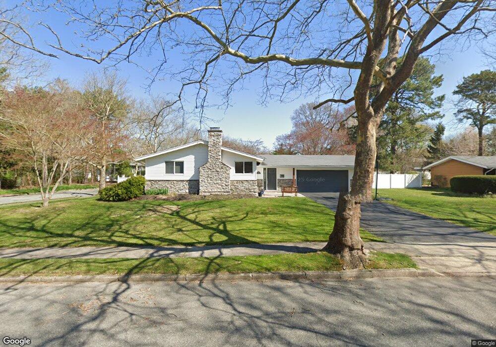 12 Cedar Crest Dr, Dix Hills, NY 11746 - photo 1