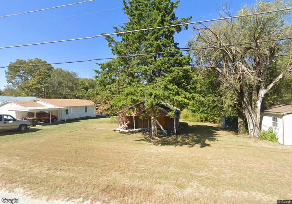 904 E Gardena St, Ada, OK 74820 - photo 1