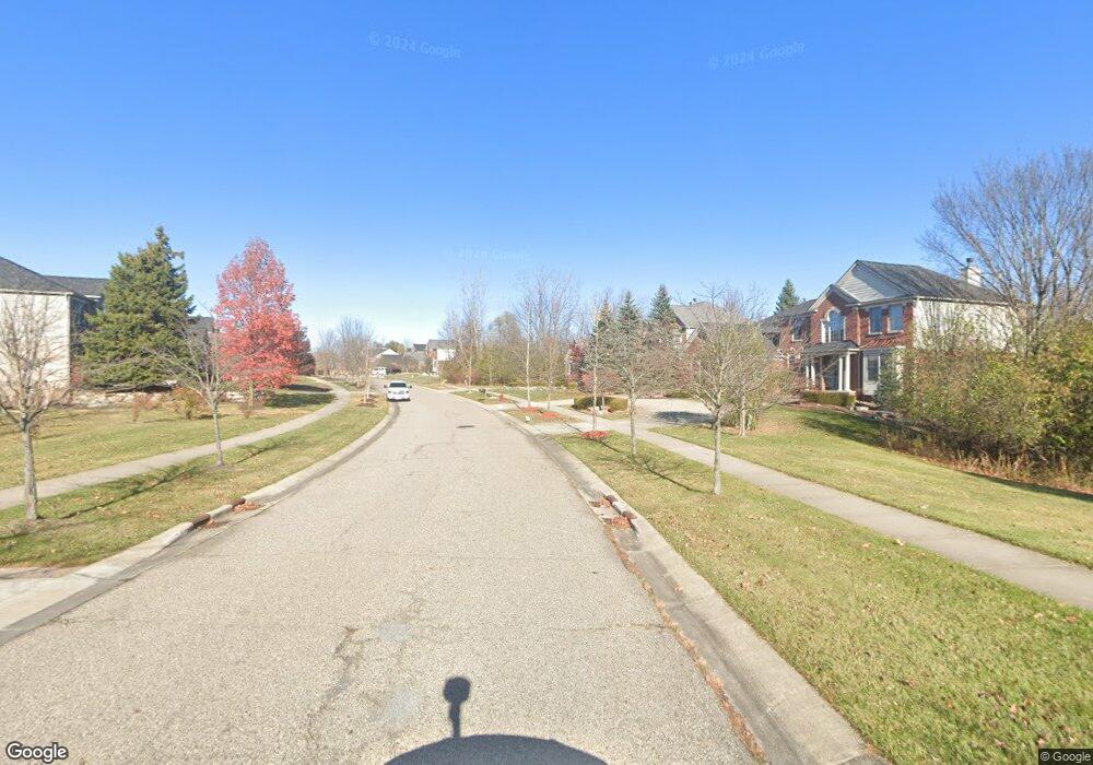 2917 Carrington Cir, West Bloomfield, MI 48322 - photo 1