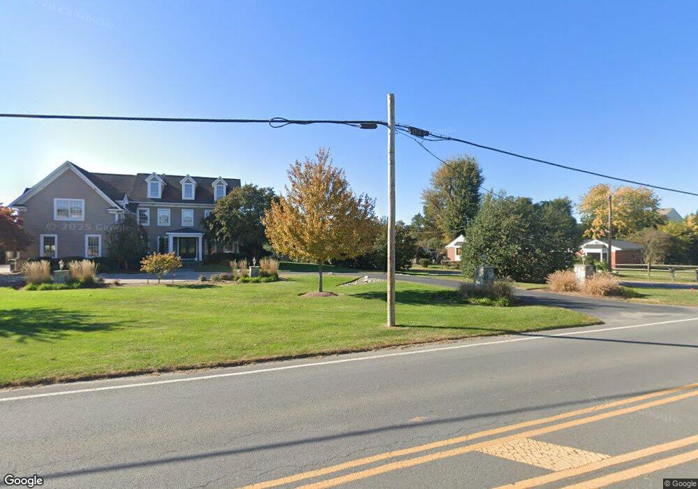 43520 Emerald Ln, Chantilly, VA 20152 - photo 1