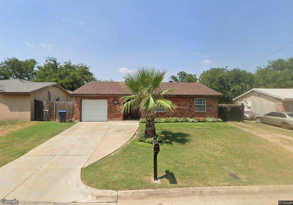 3066 NW 32nd St, Fort Worth, TX 76106 - photo 1