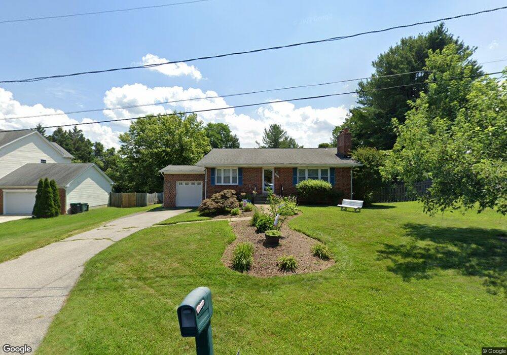 14401 Perrywood Dr, Burtonsville, MD 20866 - photo 1