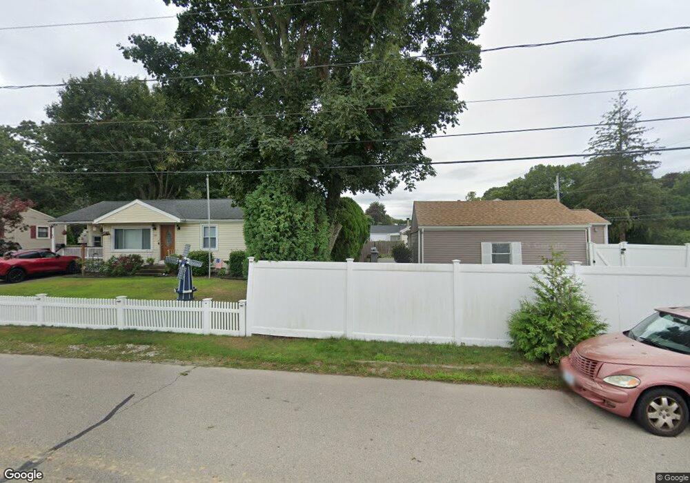 35 Crompton Ave, West Warwick, RI 02893 - photo 1