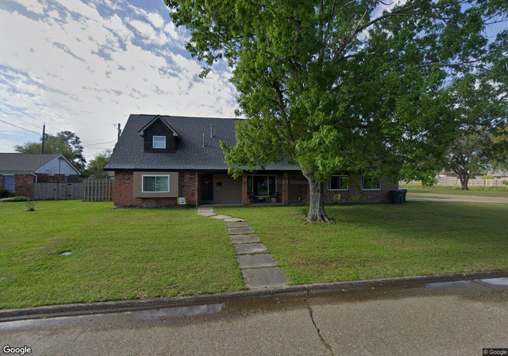 457 Greenway St, Lake Charles, LA 70605 - photo 1