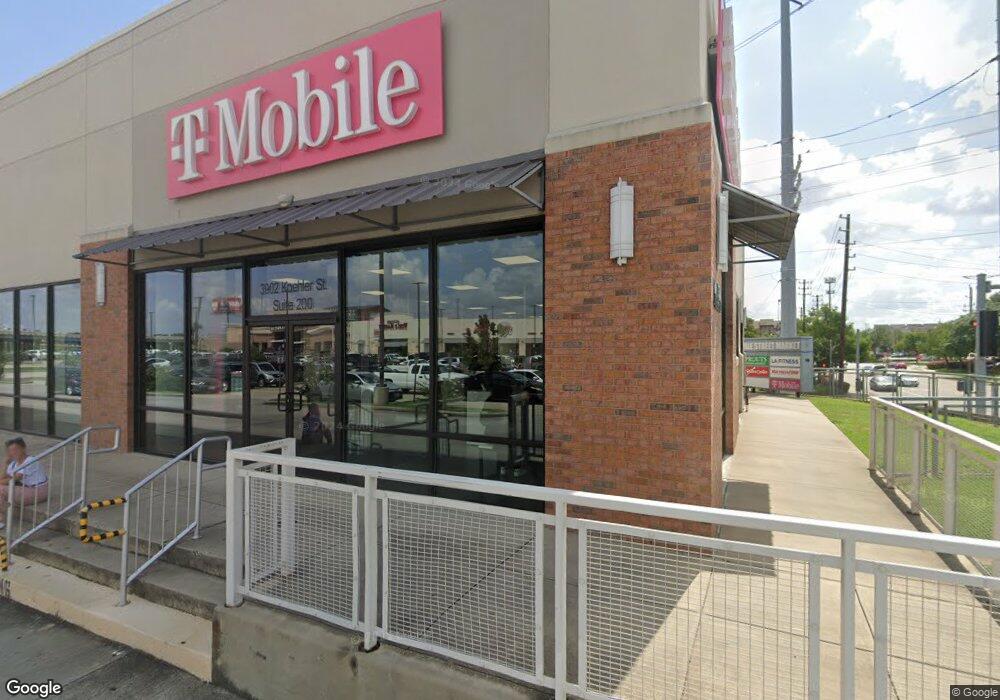 3902 Koehler St, Houston, TX 77007 - photo 1