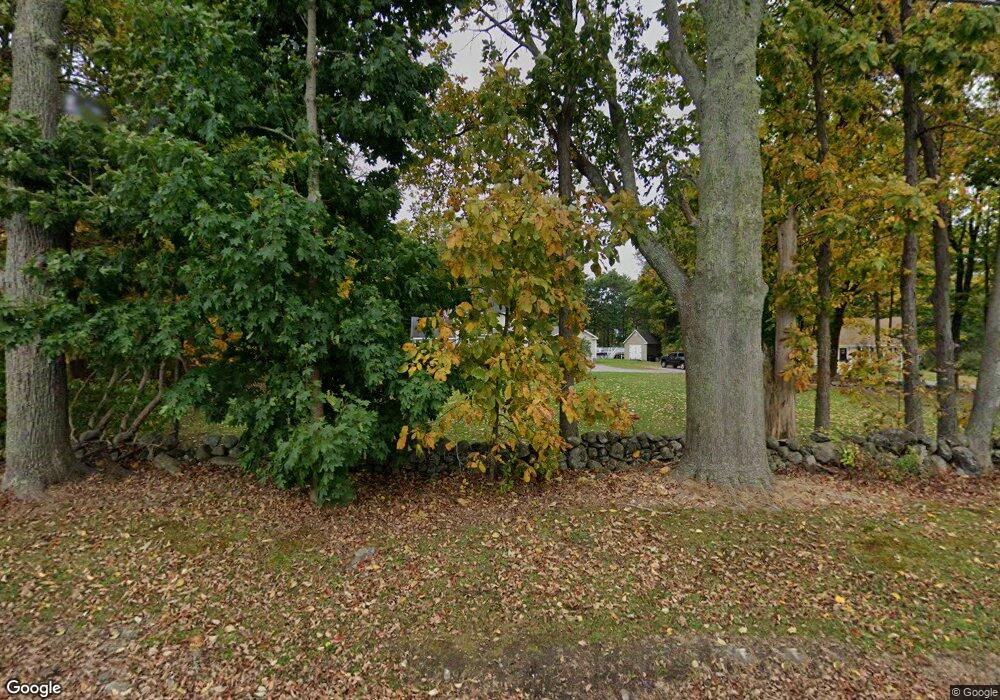 9 Merrimac Rd, Newton, NH 03858 - photo 1