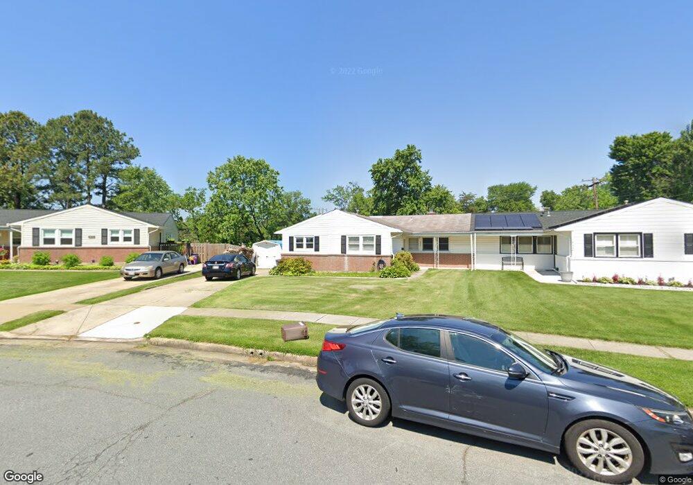 8434 Hallmark Cir, Parkville, MD 21234 - photo 1