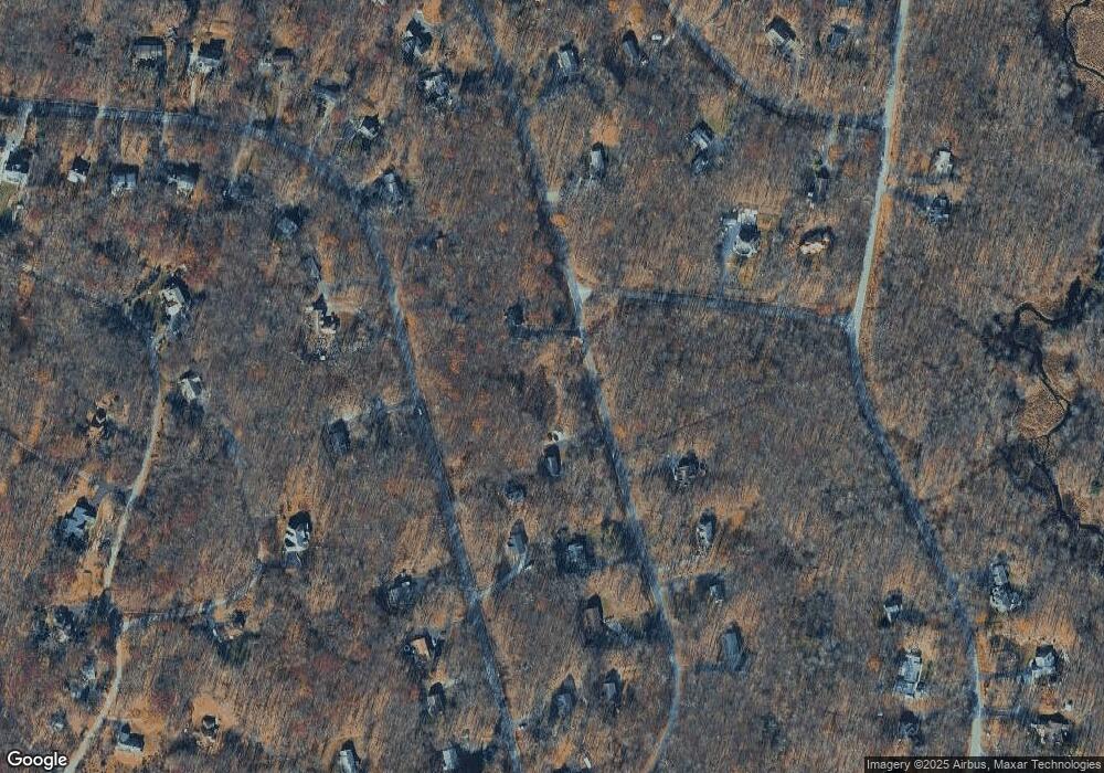 135 Pitch Pine Dr, Pocono Woodland Lakes, PA 18337 - photo 1