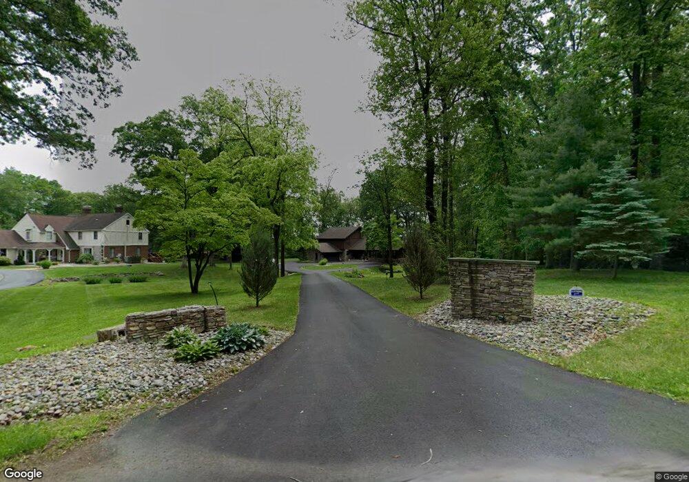 5642 Cetronia Rd, Allentown, PA 18106 - photo 1