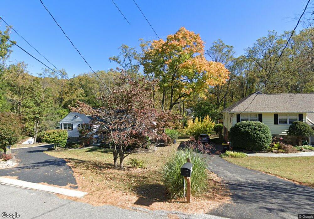 375 Contention Ln, Berwyn, PA 19312 - photo 1