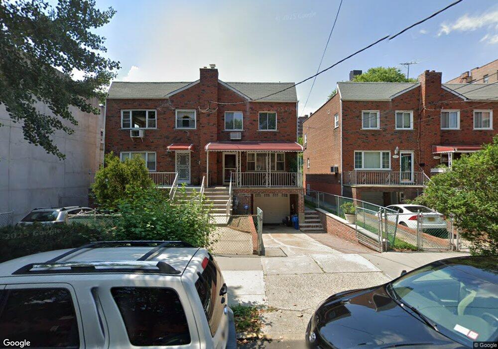 3637 Corlear Ave, Bronx, NY 10463 - photo 1