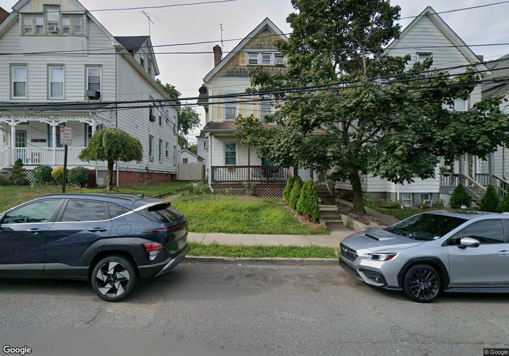 260 Townsend St, New Brunswick, NJ 08901 - photo 1