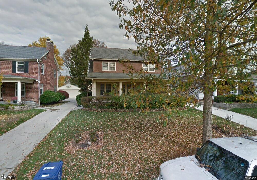 40 Winthrop Rd, Columbus, OH 43214 - photo 1